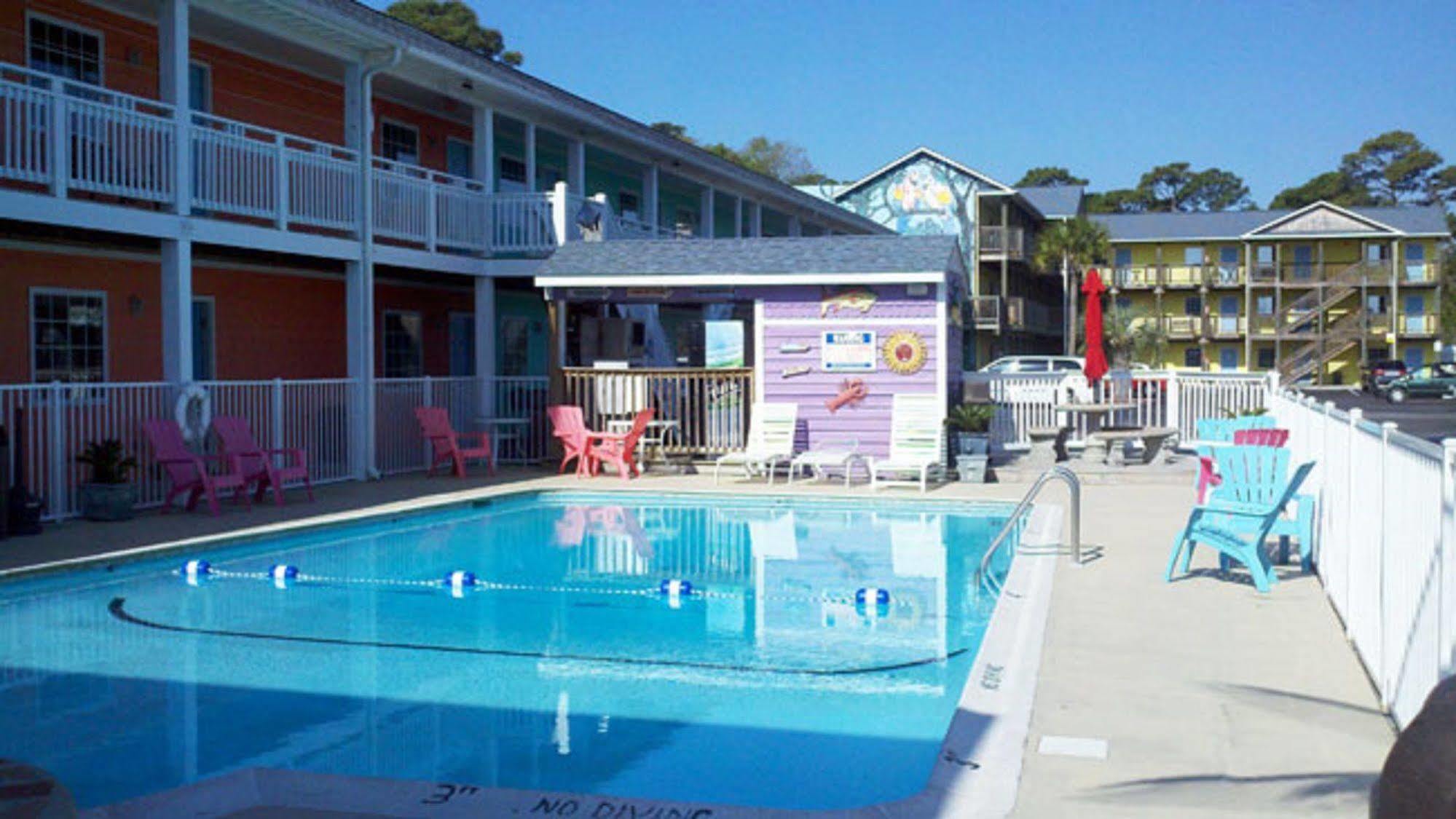Motel Pirates Cove à Carolina Beach Extérieur photo